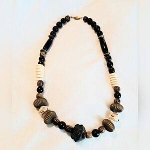 Elegant Genuine Black and Brown Shell Beaded Necklace